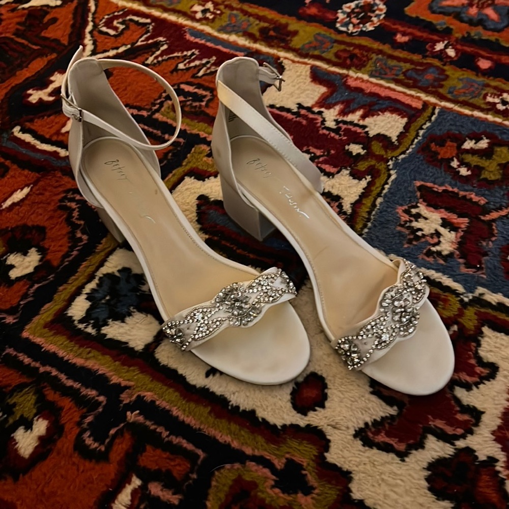 Betsy Johnson Wedding Heals Size 10